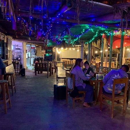 Saigon Backpackers Hostel Манкора Екстер'єр фото