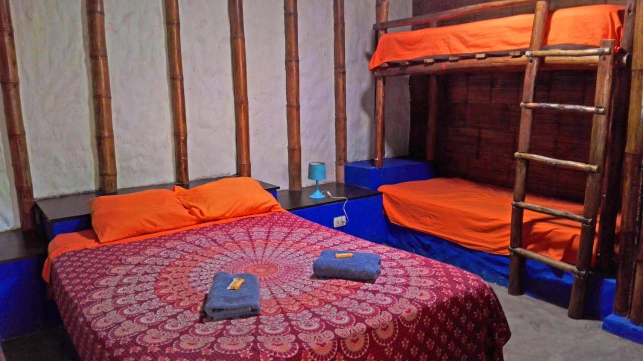 Saigon Backpackers Hostel Манкора Екстер'єр фото
