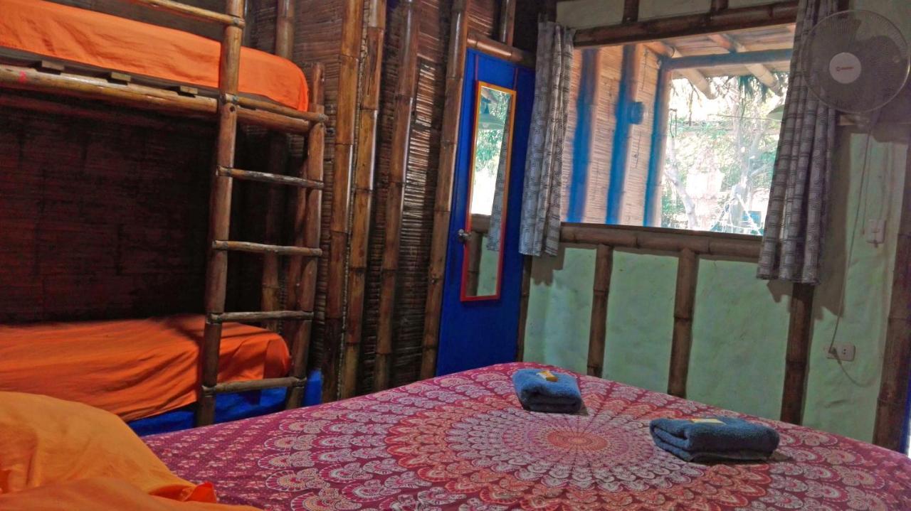 Saigon Backpackers Hostel Манкора Екстер'єр фото